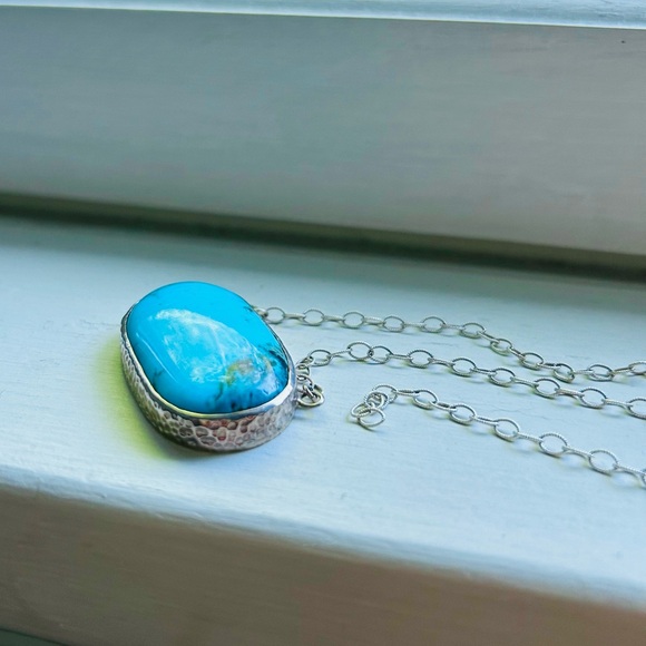 Large natural Kingman Turquoise pendant stone necklace in sterling silver wchain - Picture 4 of 15